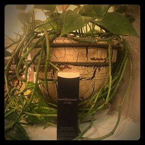 Barepro Foundation Dawn 02